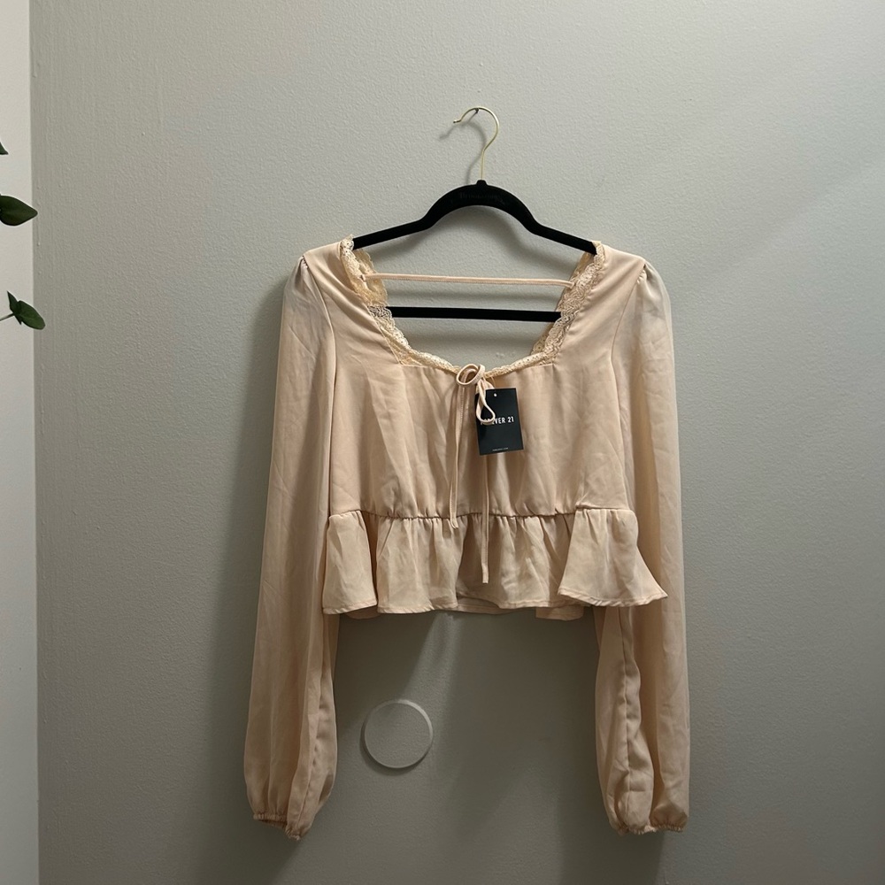 Floaty Ruffle Cream F21 Top
